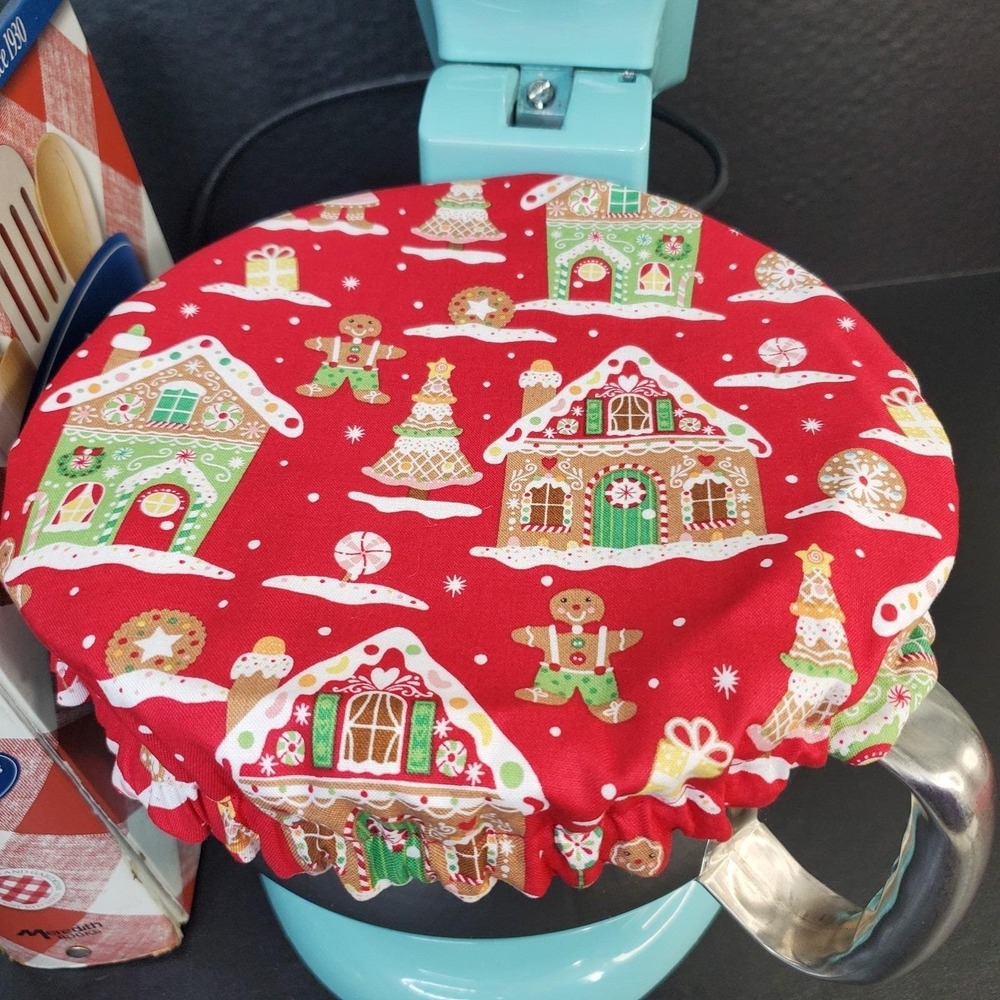 Christmas Gingerbread House Dots Reversible KitchenAid Mixer Mixing Bowl Cover
